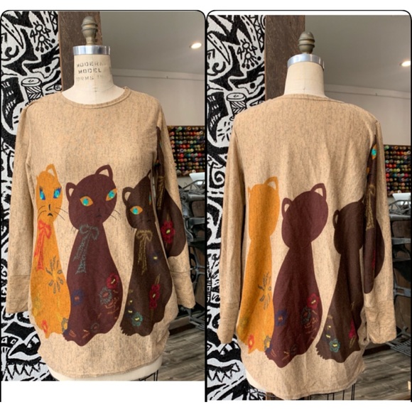 Sweaters - Cute Cat Sweater Size L